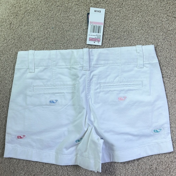 Vineyard Vines Girls Multi Whale Emblem Every Day white cap shorts, Size 10 - Picture 3 of 5